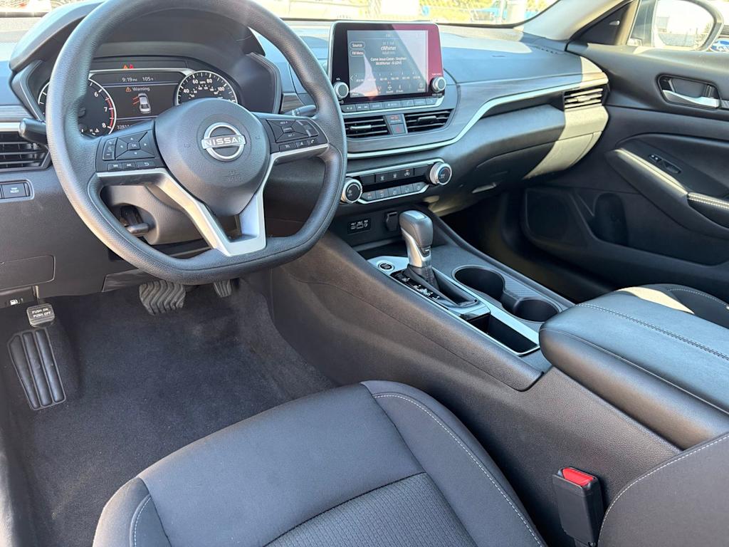 Thumbnail: 2025 Nissan Altima - 2