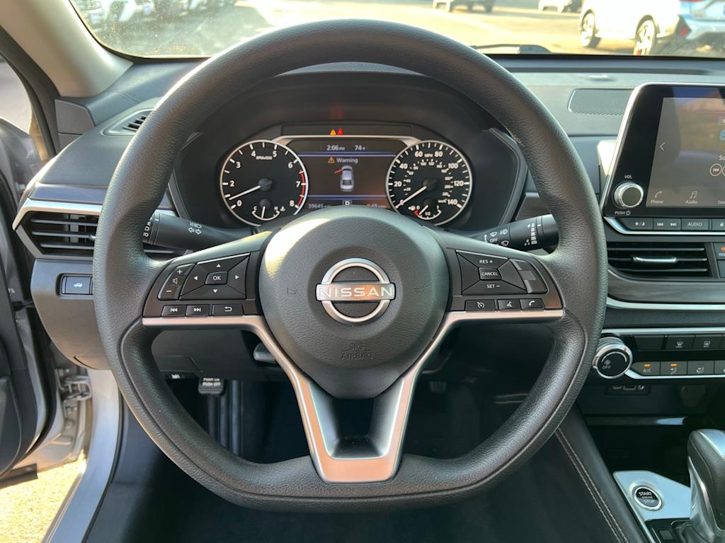 Thumbnail: 2023 Nissan Altima - 14