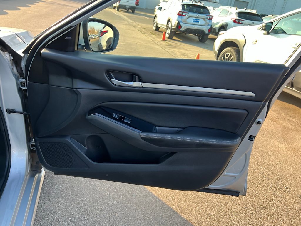 Thumbnail: 2023 Nissan Altima - 35