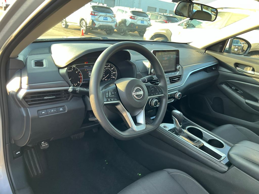 Thumbnail: 2023 Nissan Altima - 2