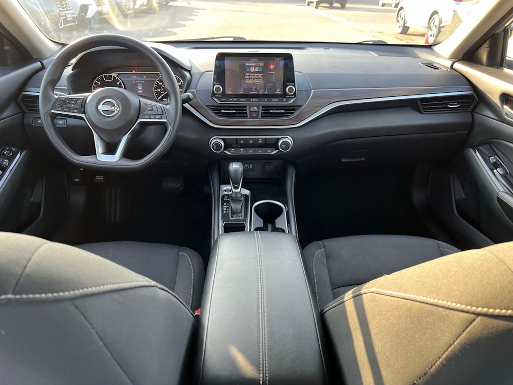 Thumbnail: 2023 Nissan Altima - 13