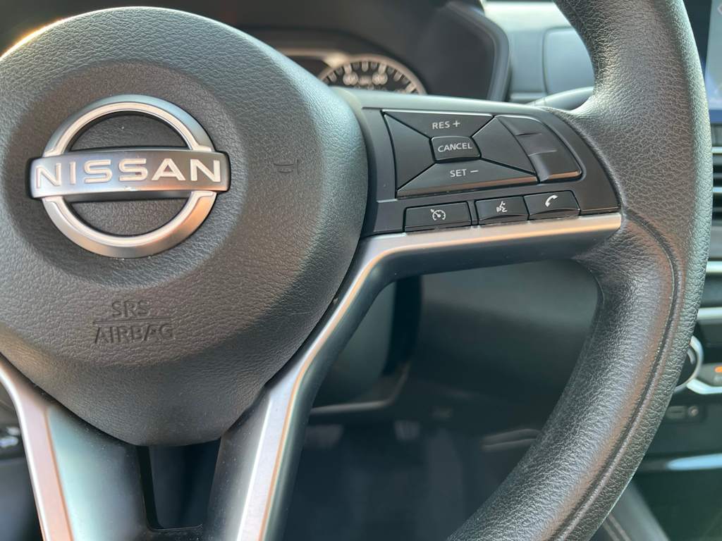 Thumbnail: 2023 Nissan Altima - 40