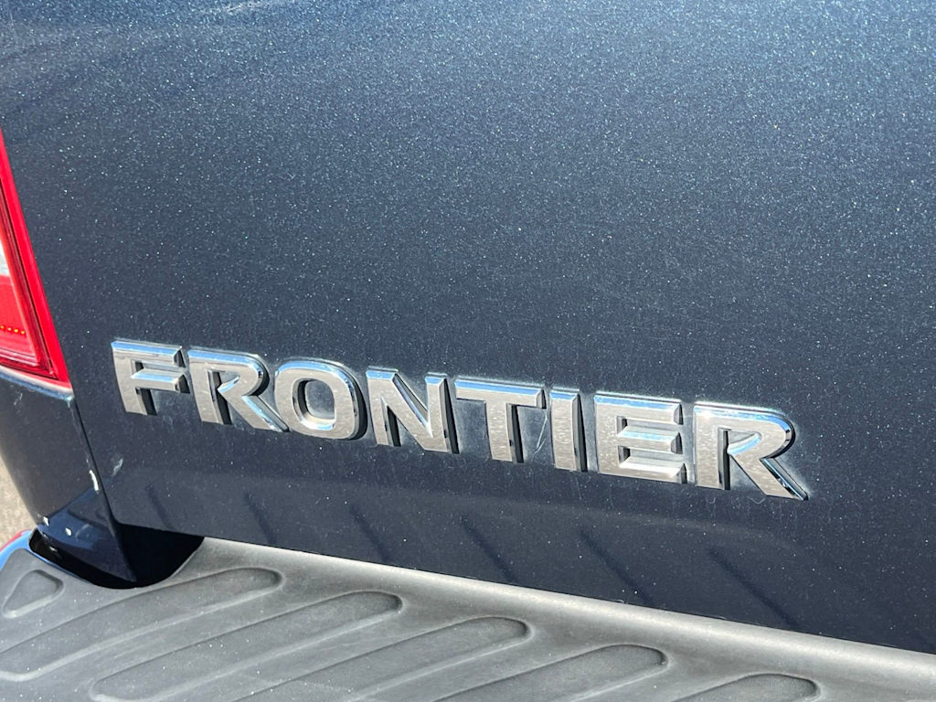 Thumbnail: 2017 Nissan Frontier - 27