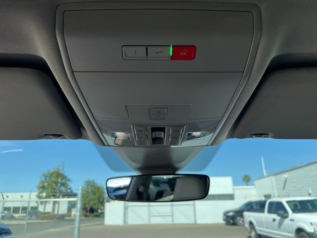 Thumbnail: 2021 Volkswagen Atlas - 33