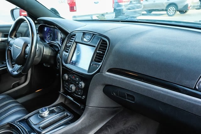 2018 Chrysler 300 S 2