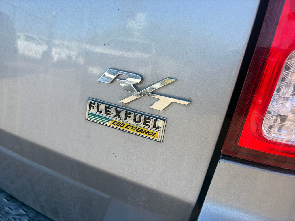 Thumbnail: 2016 Dodge Grand Caravan - 17