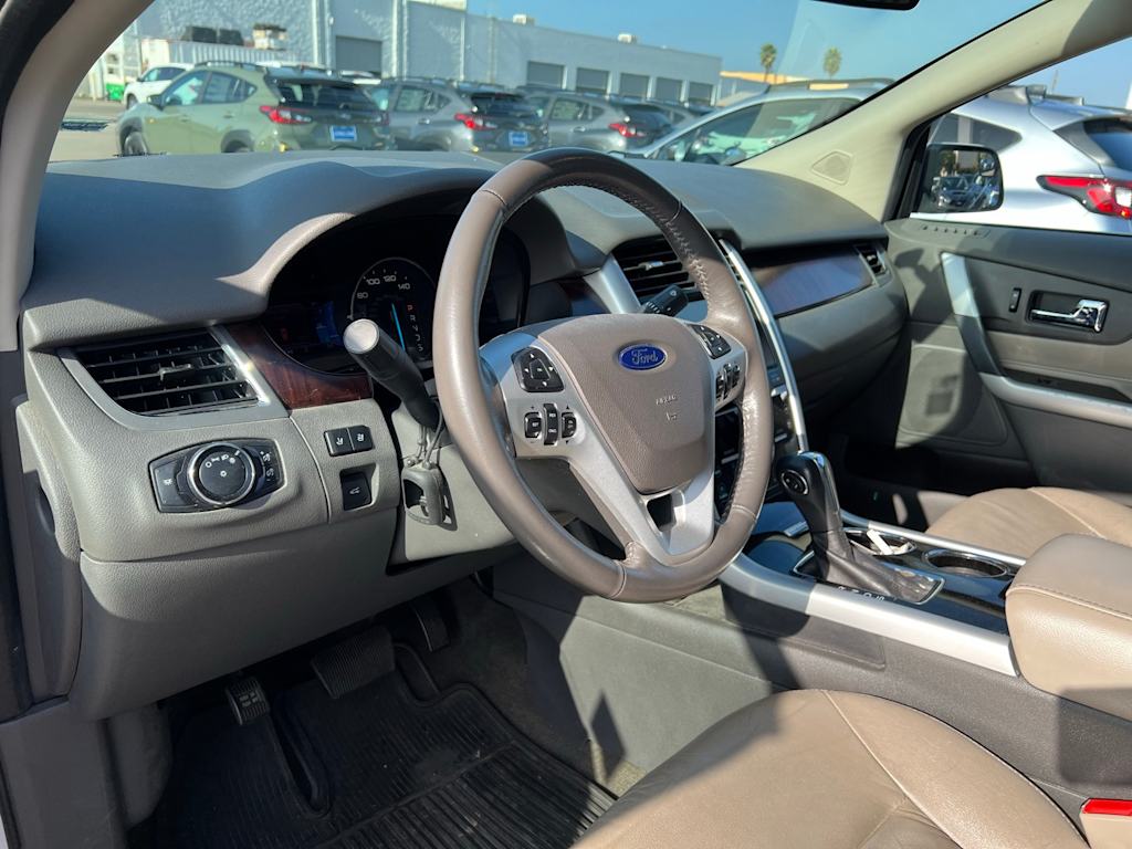 Thumbnail: 2013 Ford Edge - 2