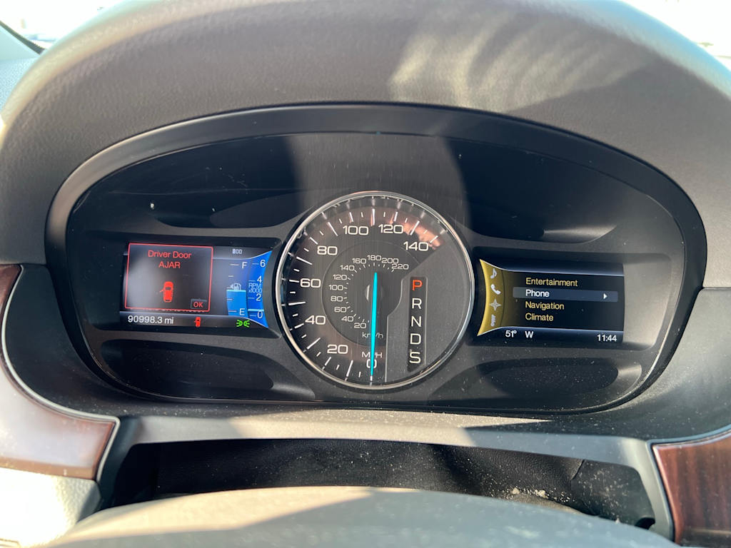 Thumbnail: 2013 Ford Edge - 15