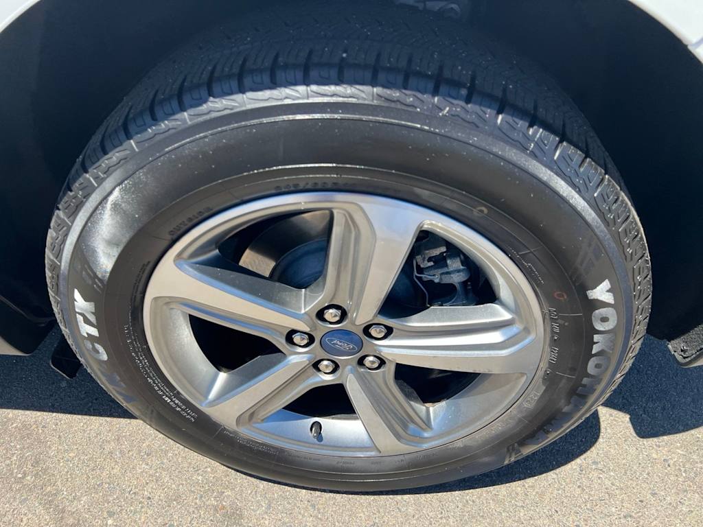 Thumbnail: 2021 Ford Edge - 30