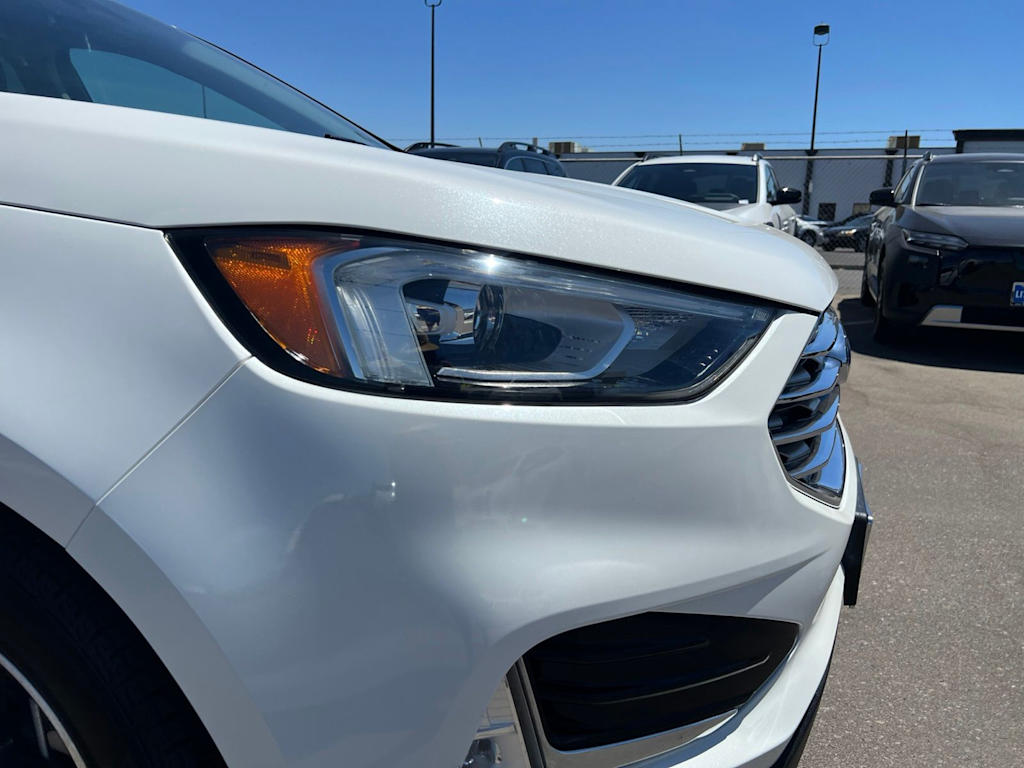 Thumbnail: 2021 Ford Edge - 22