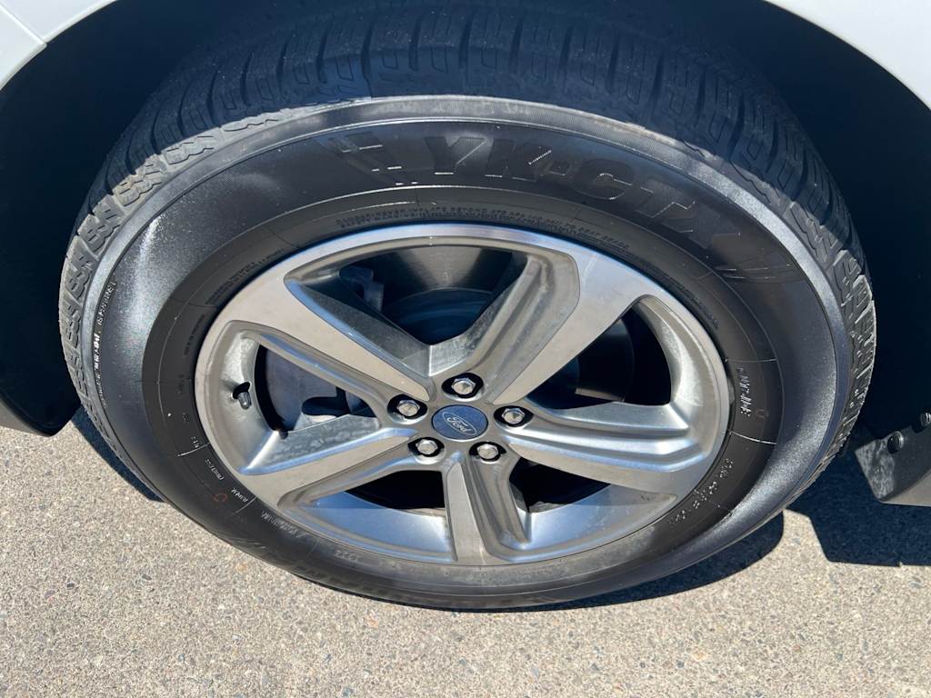 Thumbnail: 2021 Ford Edge - 7
