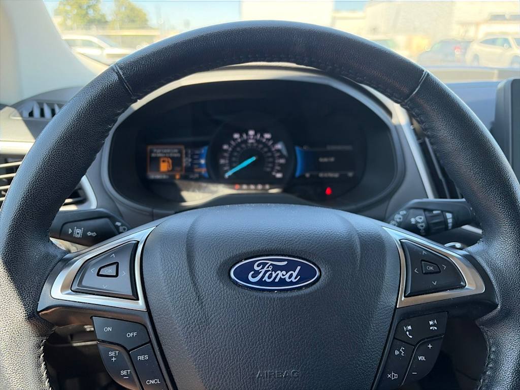 Thumbnail: 2024 Ford Edge - 31