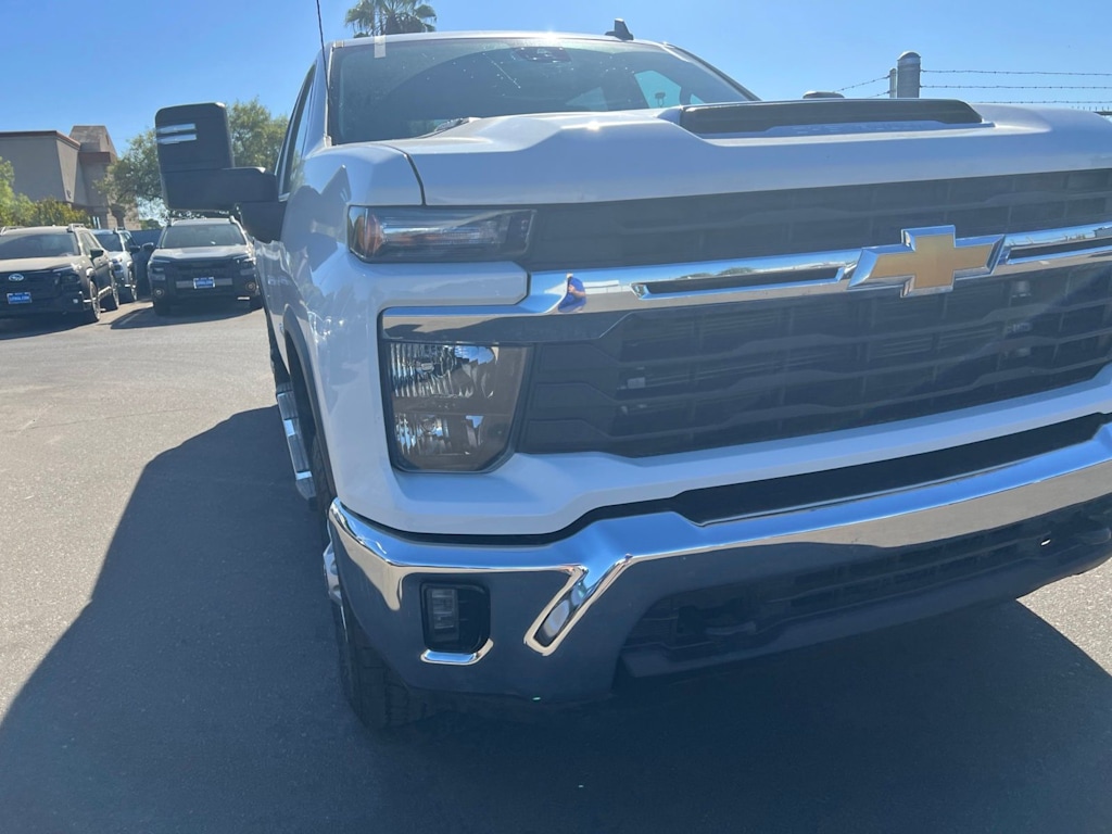 Thumbnail: 2025 Chevrolet Silverado 2500 - 20