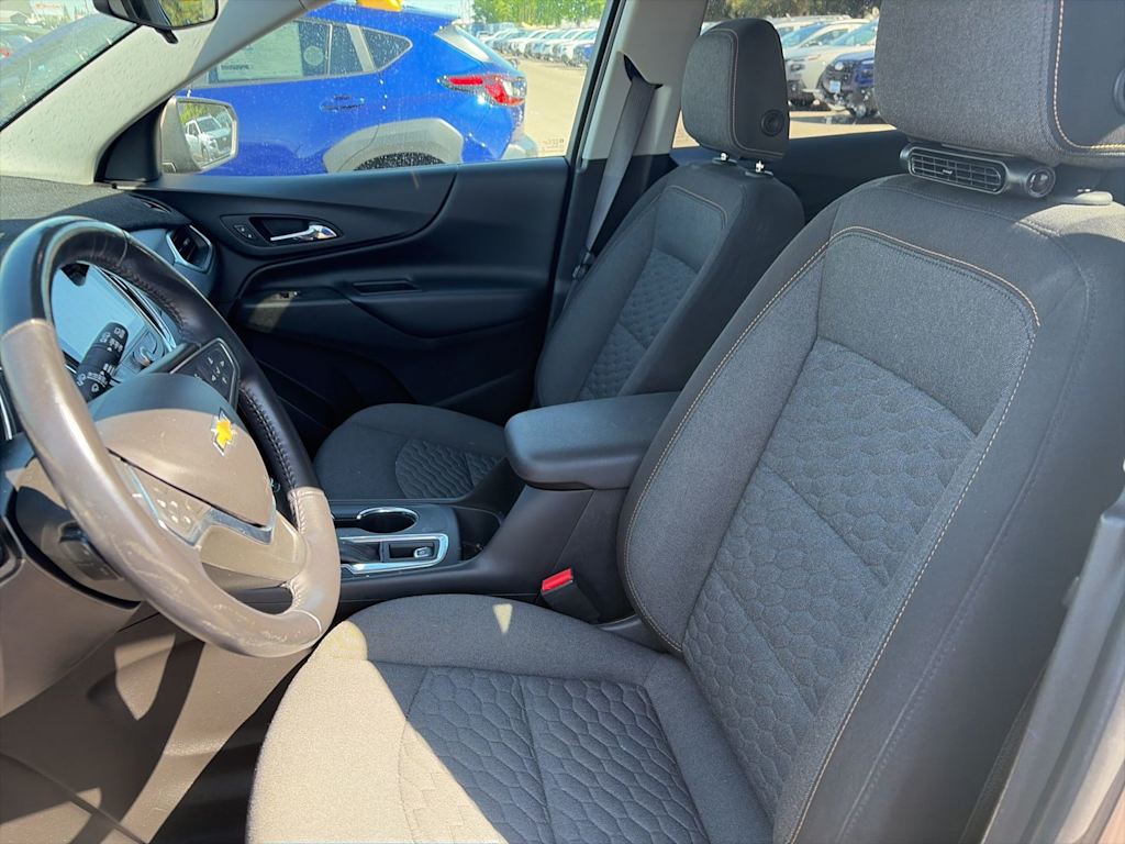 Thumbnail: 2018 Chevrolet Equinox - 9