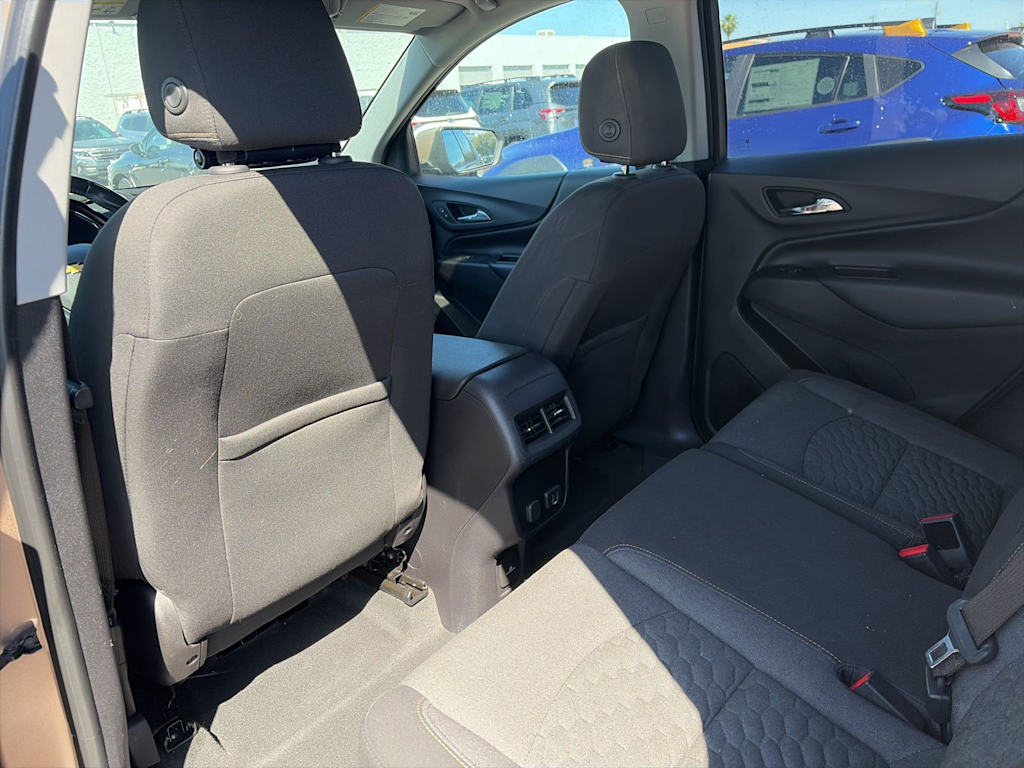 Thumbnail: 2018 Chevrolet Equinox - 33