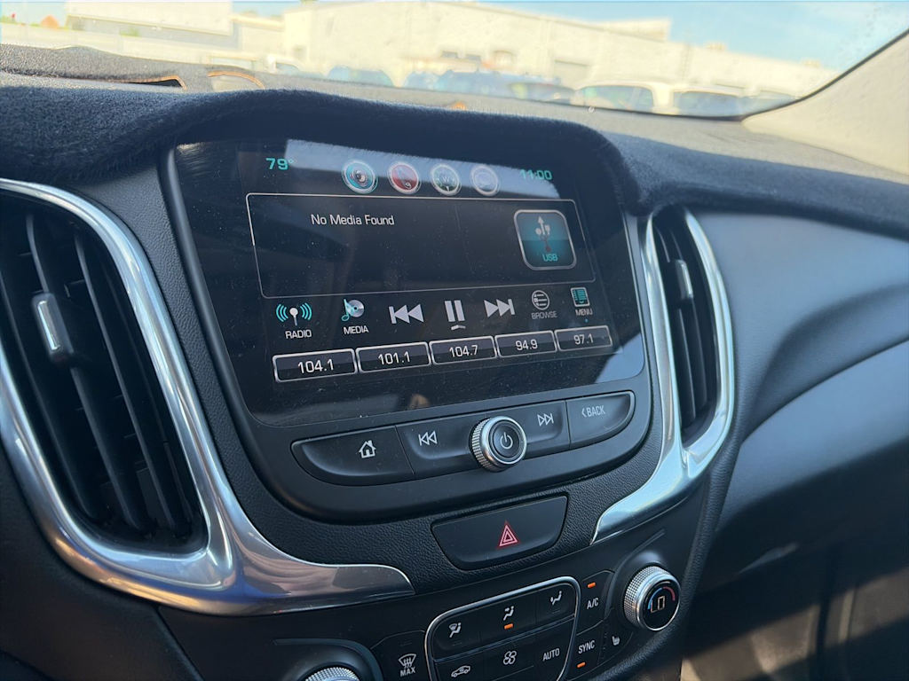 Thumbnail: 2018 Chevrolet Equinox - 12