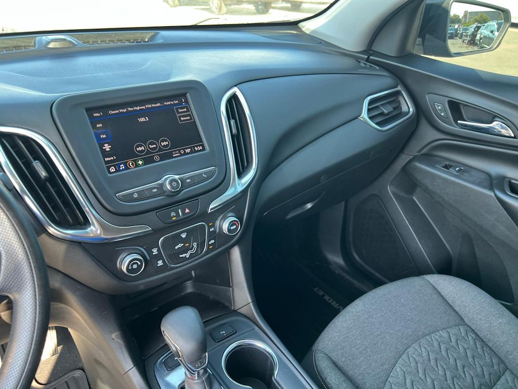 Thumbnail: 2022 Chevrolet Equinox - 35
