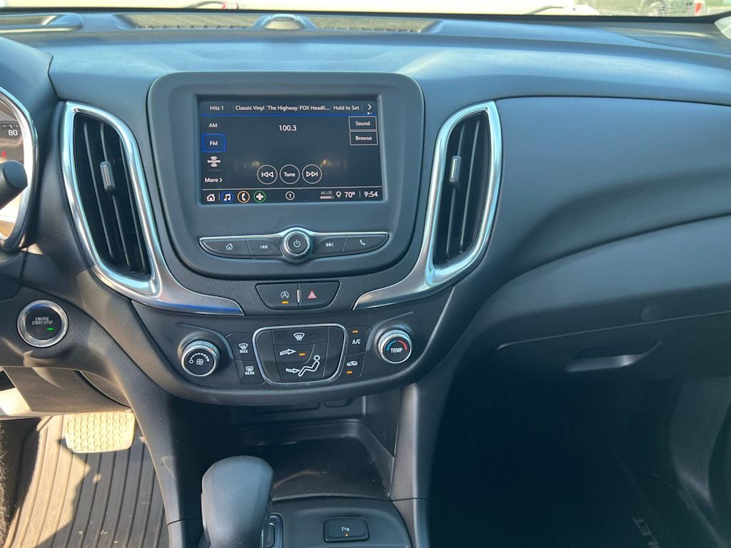 Thumbnail: 2022 Chevrolet Equinox - 14