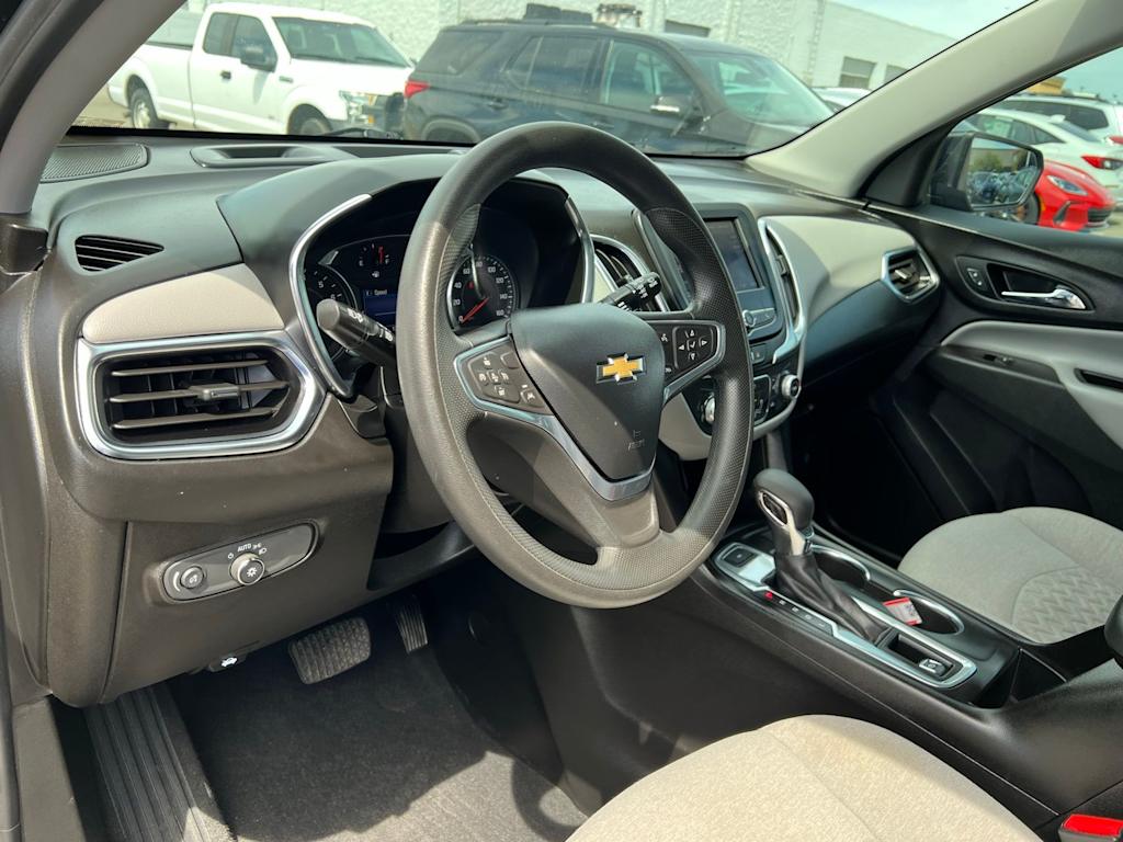 Thumbnail: 2022 Chevrolet Equinox - 2