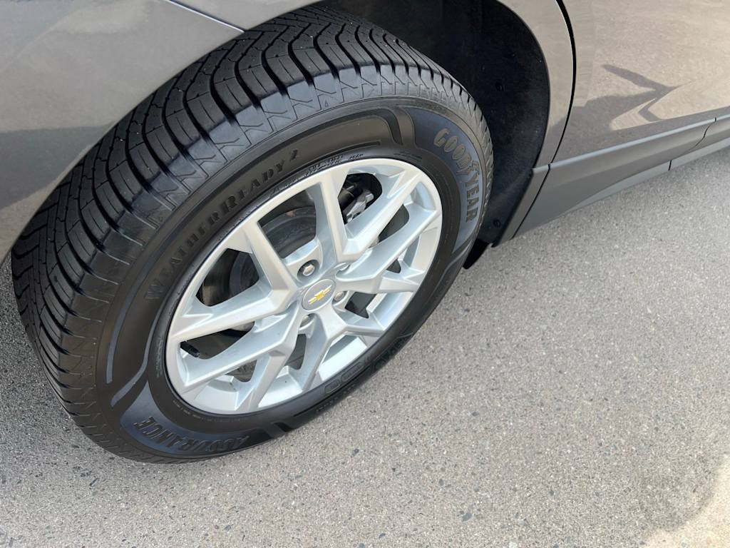 Thumbnail: 2022 Chevrolet Equinox - 28