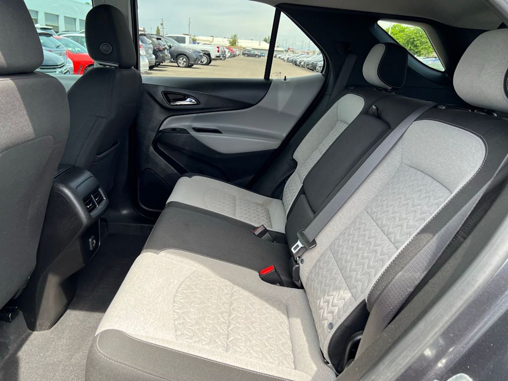 Thumbnail: 2022 Chevrolet Equinox - 26