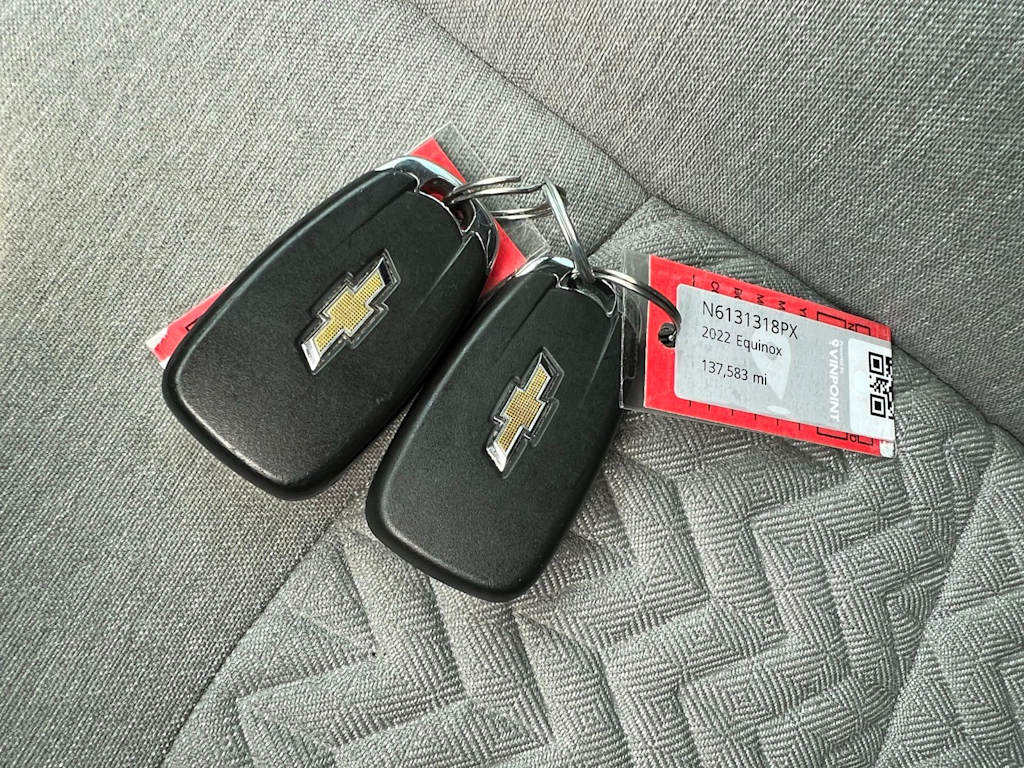 Thumbnail: 2022 Chevrolet Equinox - 17