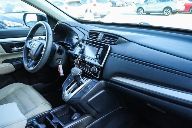 2017 Honda CR-V LX 2