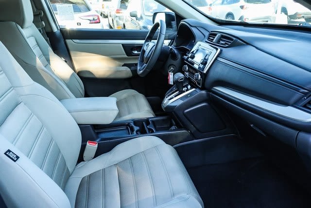 2017 Honda CR-V LX 11