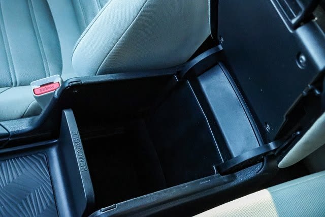 2017 Honda CR-V LX 48