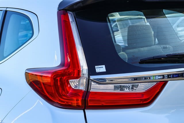 2017 Honda CR-V LX 22