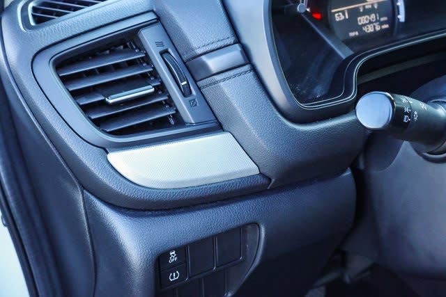 2017 Honda CR-V LX 42