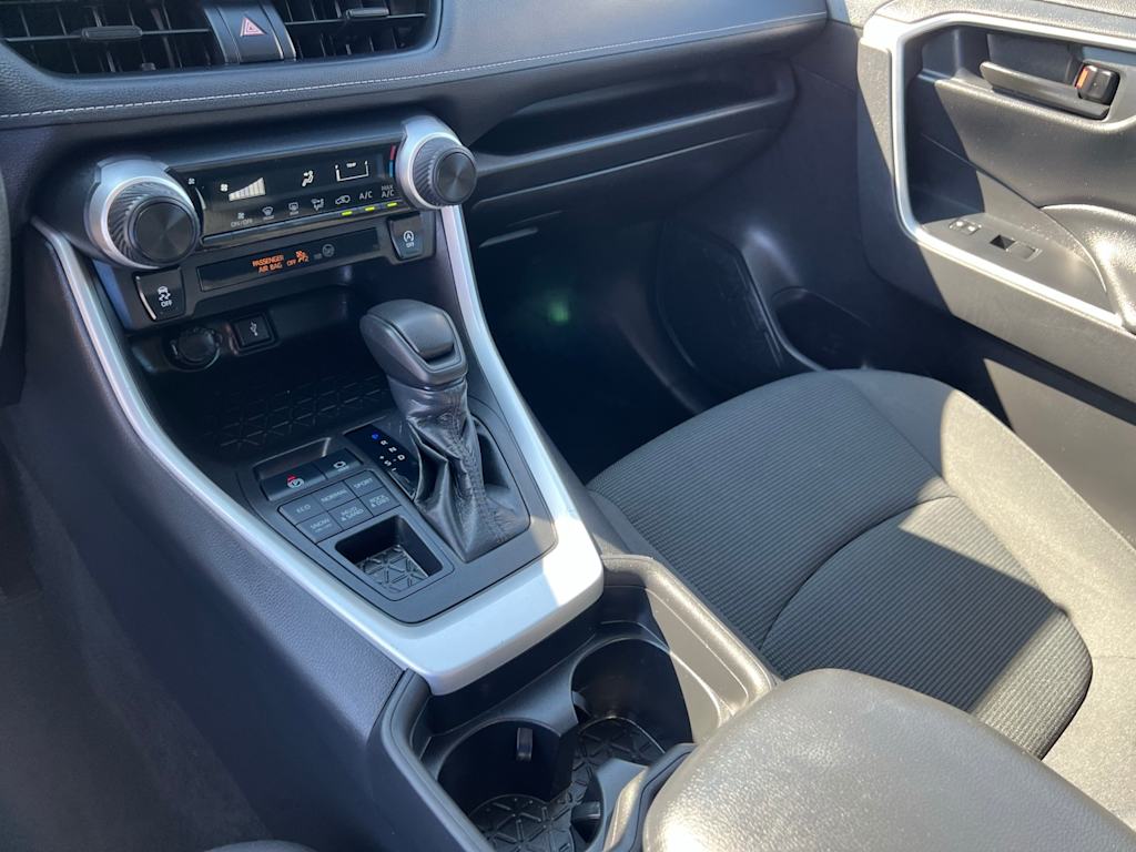 Thumbnail: 2021 Toyota RAV4 - 45