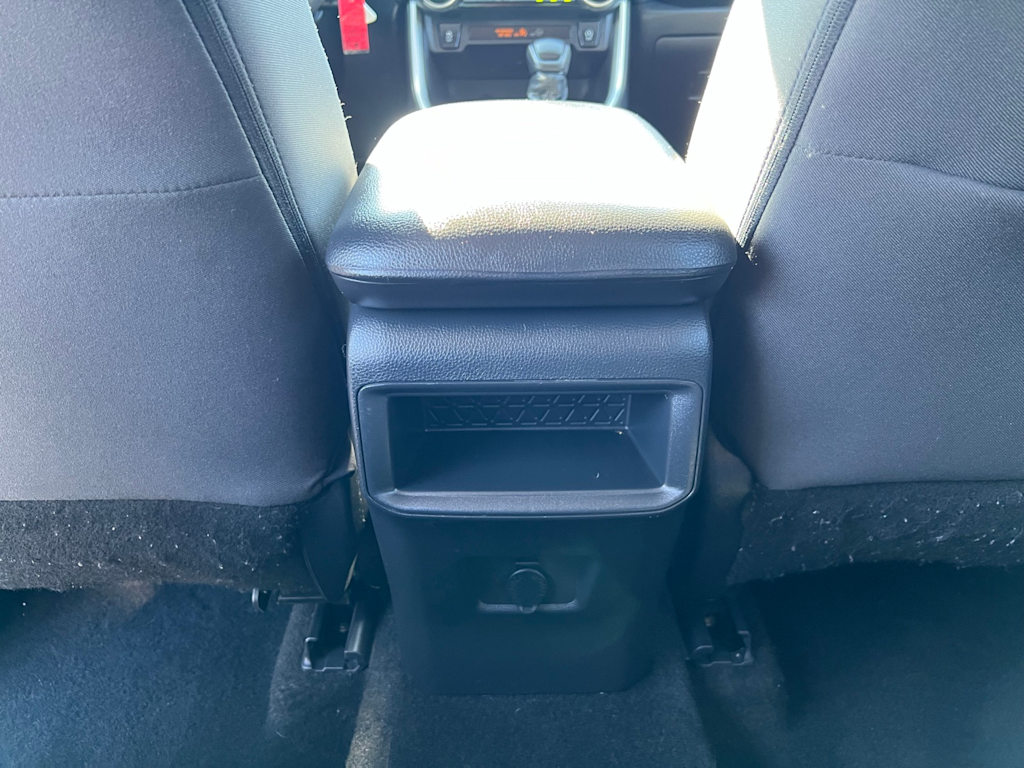 Thumbnail: 2021 Toyota RAV4 - 38