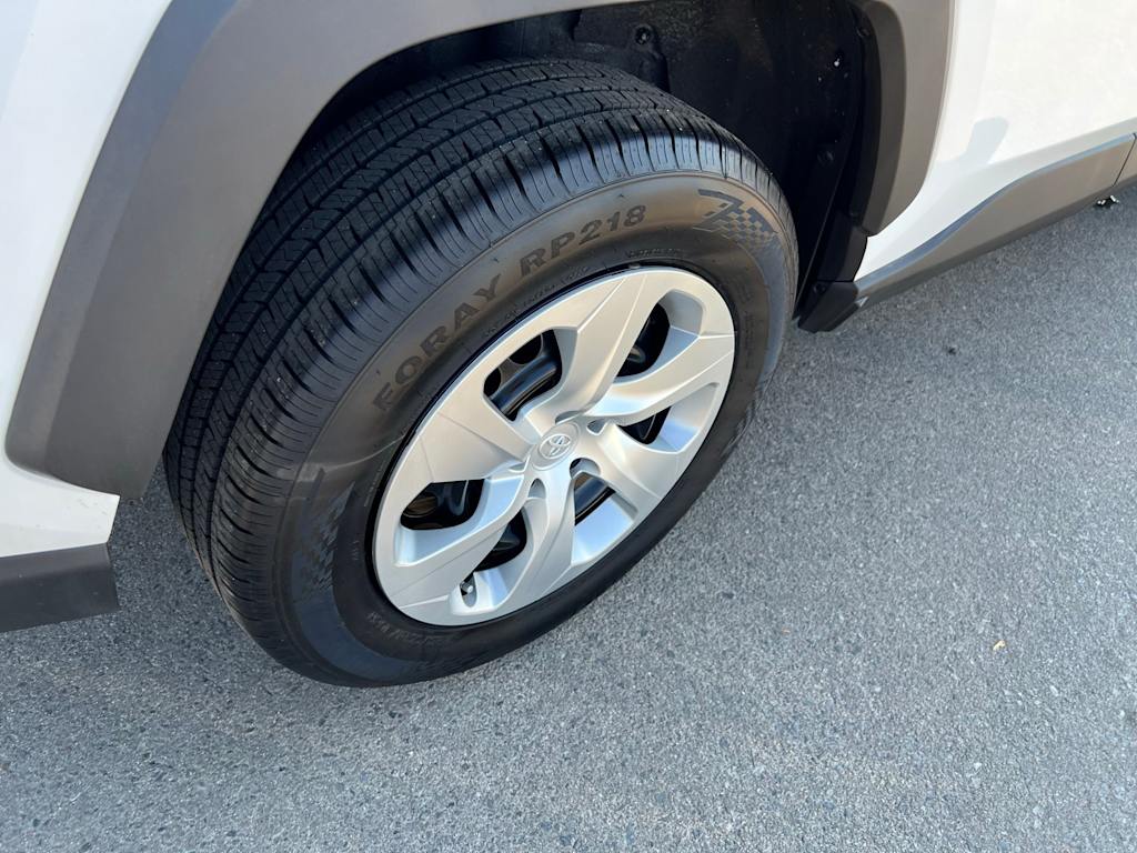 Thumbnail: 2021 Toyota RAV4 - 30