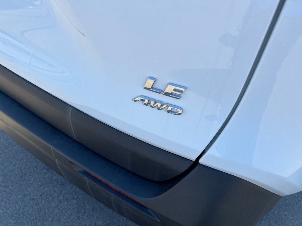 Thumbnail: 2021 Toyota RAV4 - 22