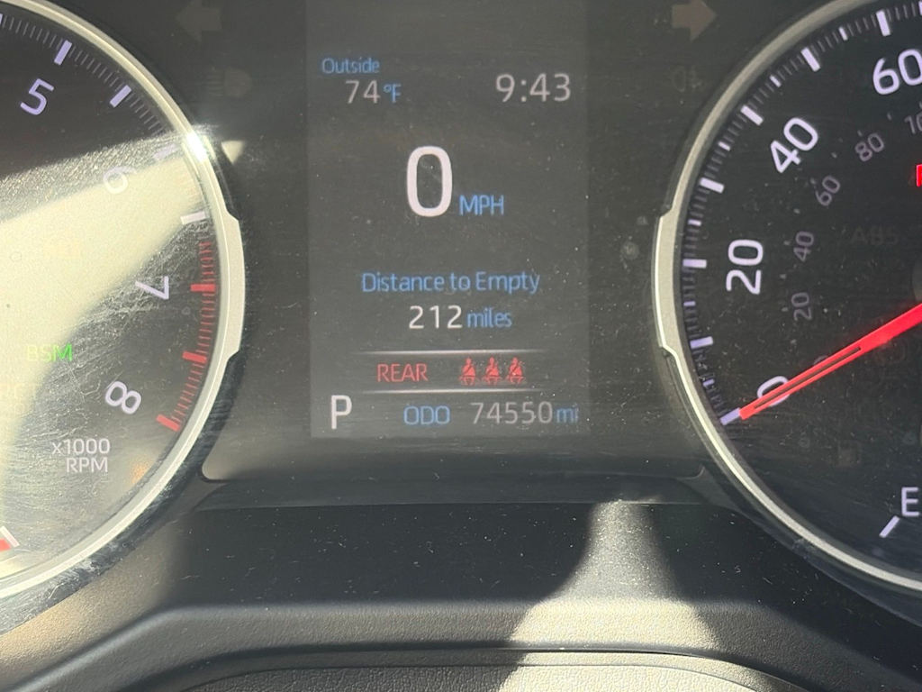 Thumbnail: 2020 Toyota RAV4 - 14