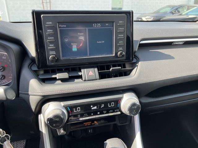 2019 Toyota RAV4 LE 40