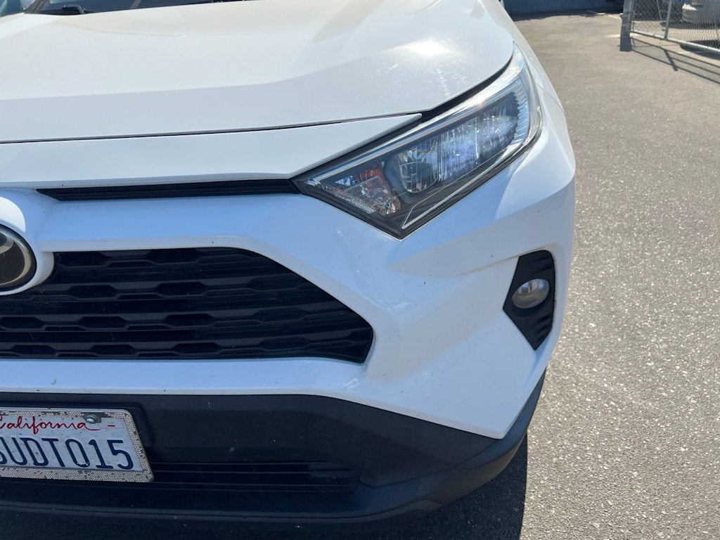 Thumbnail: 2021 Toyota RAV4 - 19