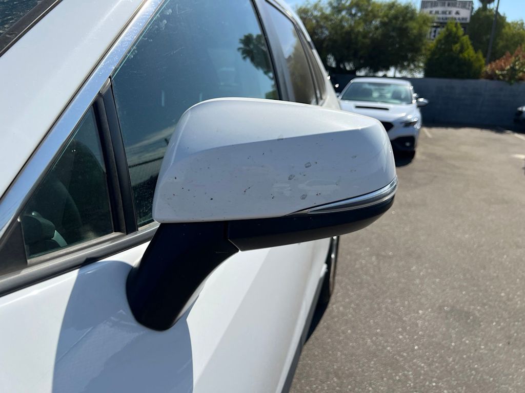 Thumbnail: 2021 Toyota RAV4 - 18
