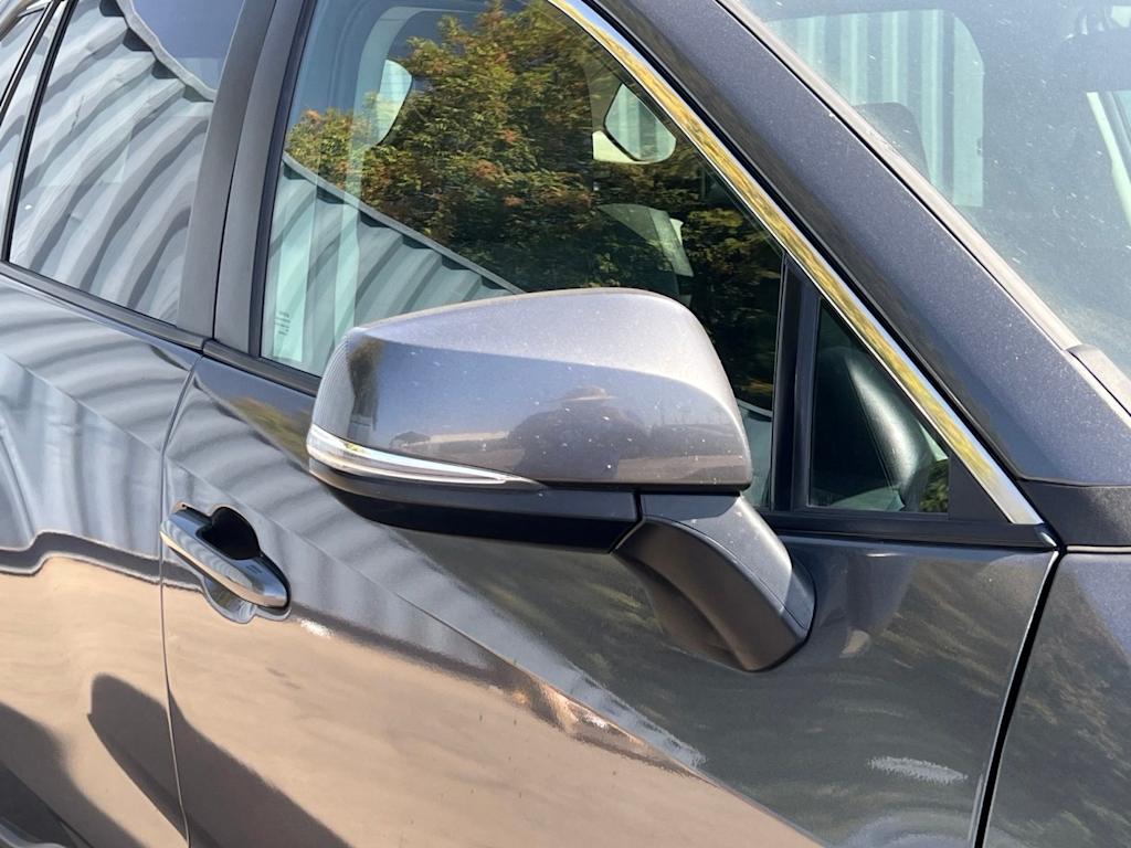 Thumbnail: 2021 Toyota RAV4 - 21