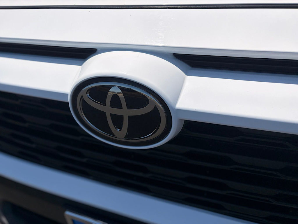 Thumbnail: 2024 Toyota RAV4 - 6