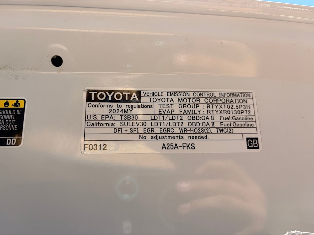 Thumbnail: 2024 Toyota RAV4 - 35