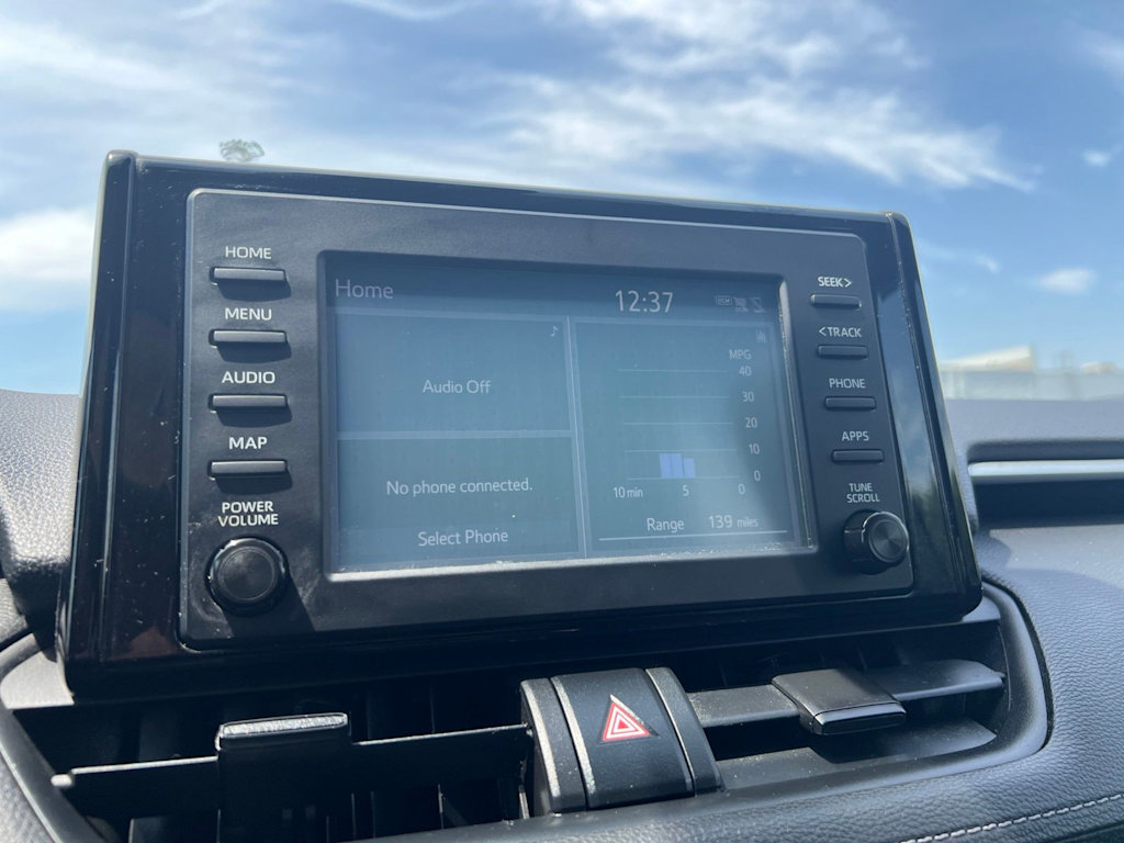 Thumbnail: 2019 Toyota RAV4 - 11