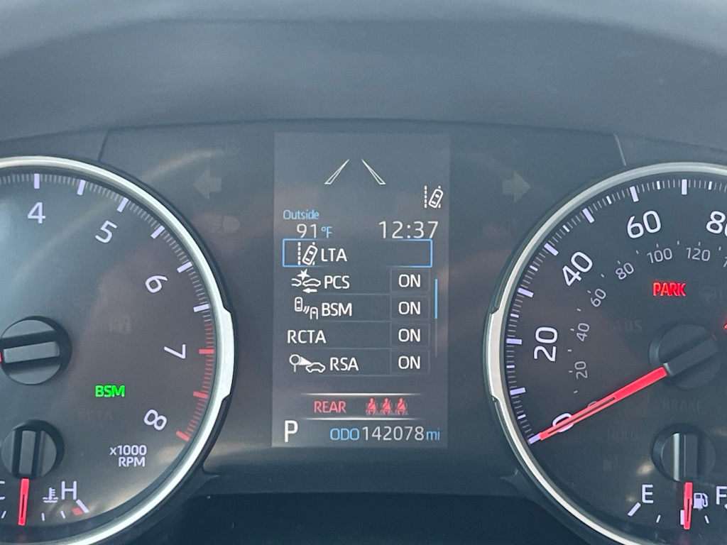 Thumbnail: 2019 Toyota RAV4 - 13