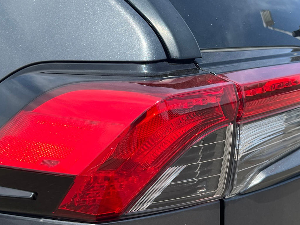 Thumbnail: 2019 Toyota RAV4 - 29