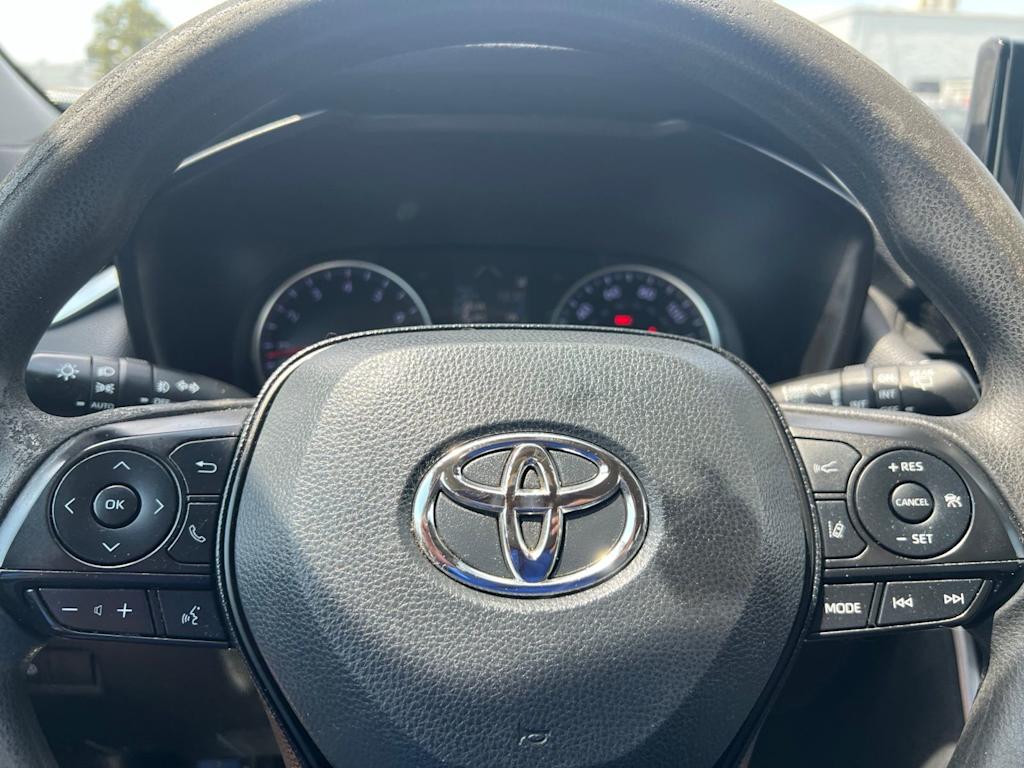 Thumbnail: 2019 Toyota RAV4 - 37
