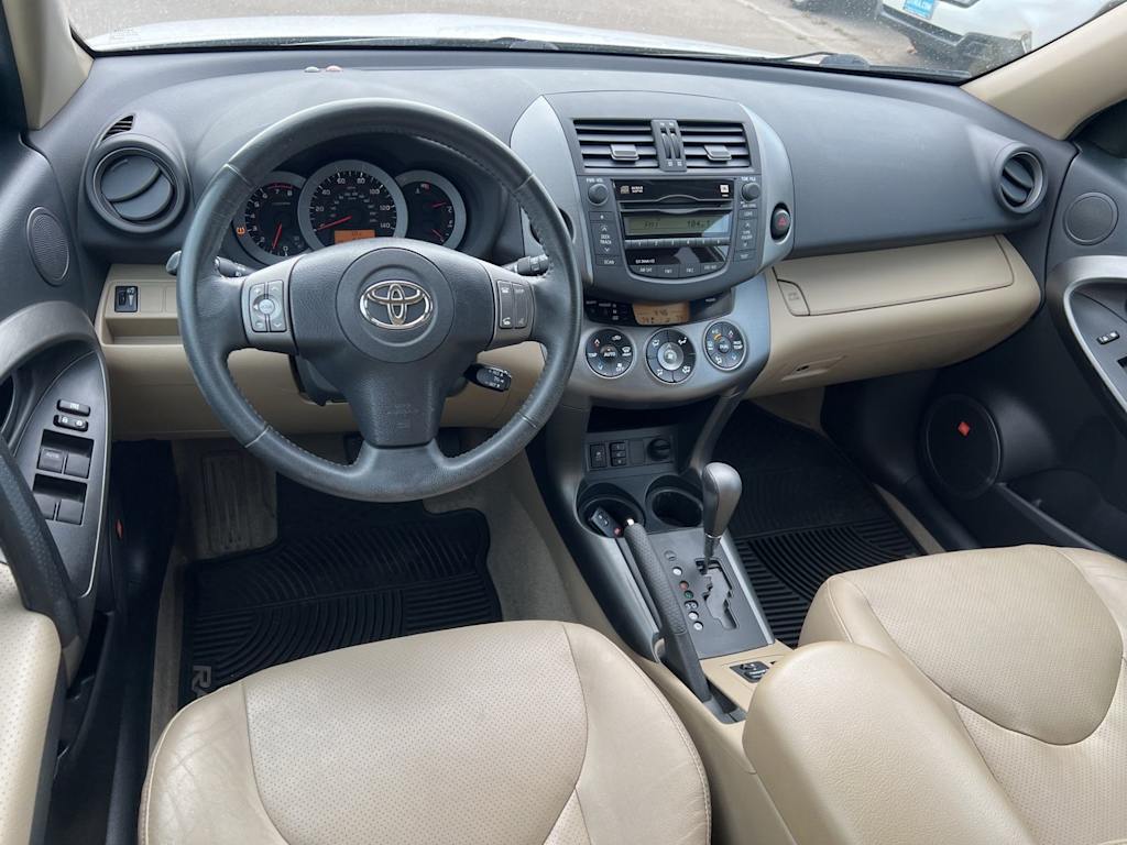Thumbnail: 2011 Toyota RAV4 - 2
