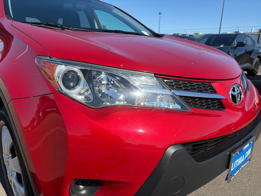 Thumbnail: 2014 Toyota RAV4 - 22