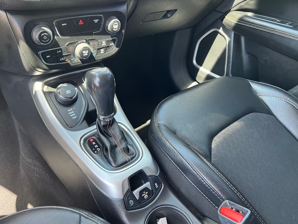 Thumbnail: 2019 Jeep Compass - 43