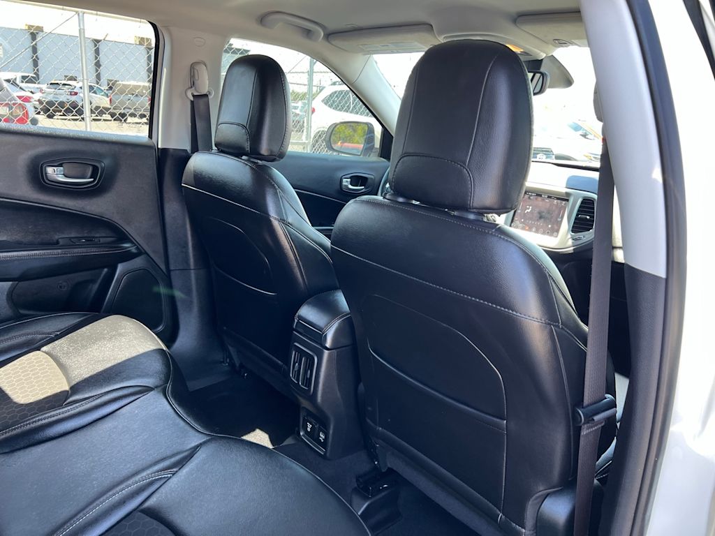 Thumbnail: 2019 Jeep Compass - 31